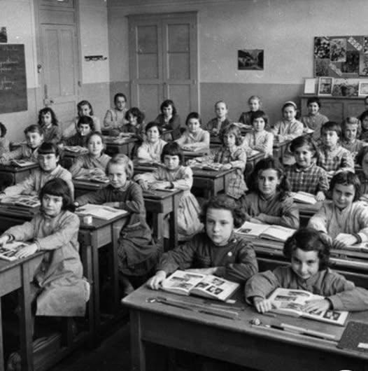 enons à une génération qui allait à l'école à pied,